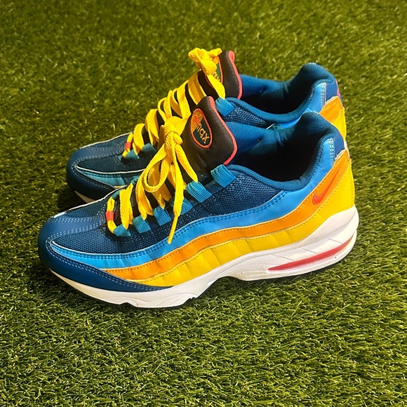 Nike Air Max 95 GS Flash Crimson Lagoon Shoes